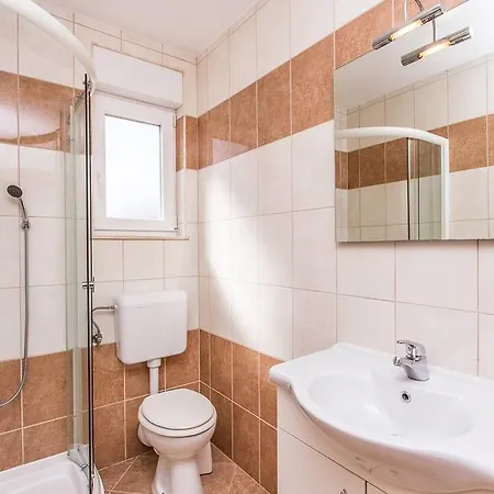 Tomo Apartment Medulin